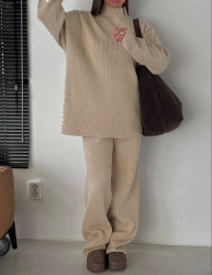 Костюмы женские оптом 56210483 559-2