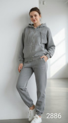 Спортивні костюми жіночі оптом