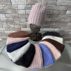 Шапки жіночі оптом