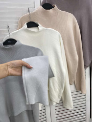 Свитера жіночі оптом 