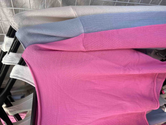 Светри жіночі оптом