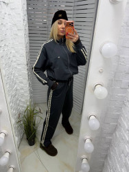 Спортивні костюми жіночі оптом