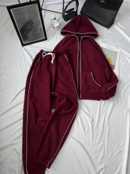 Спортивні костюми жіночі на флісі БАТАЛ оптом --