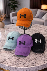 Кепки жіночі оптом