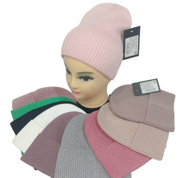 Шапки жіночі оптом