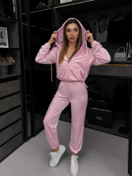 Спортивні костюми жіночі оптом