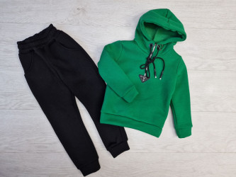 Спортивні костюми дитячі оптом