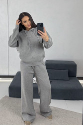 Костюми жіночі оптом