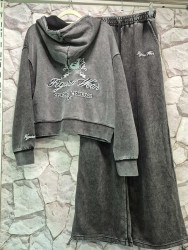 Спортивні костюми жіночі оптом