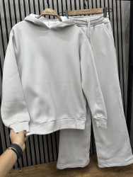 Спортивні костюми жіночі на флісі оптом ---