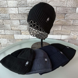Шапки чоловічі оптом 