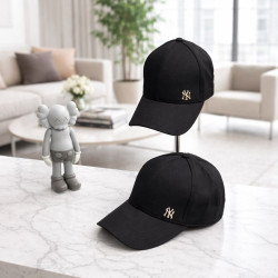 Кепки чоловічі оптом