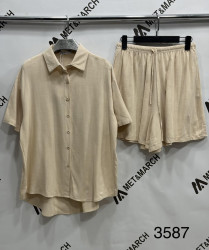 Костюми жіночі оптом