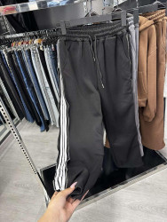 Спортивні костюми жіночі оптом