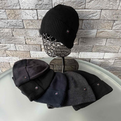 Шапки чоловічі оптом 