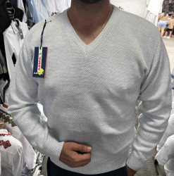 Светри чоловічі оптом