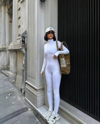 Комбінезони жіночі оптом -- 