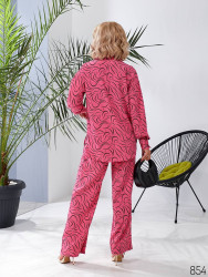 Костюми жіночі оптом 