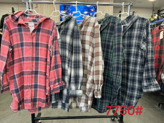 Рубашки женские БАТАЛ (черный/белый) оптом 03615927 7750-3