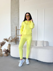 Спортивні костюми жіночі на флісі оптом ---