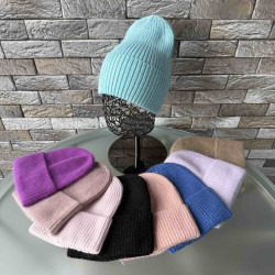 Шапки жіночі оптом
