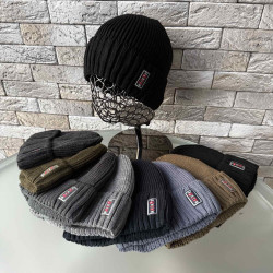 Шапки чоловічі оптом 
