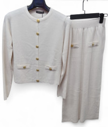 Костюми жіночі оптом 