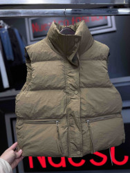 Жилетки жіночі оптом ---