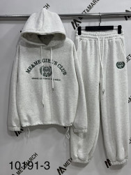 Спортивні костюми жіночі на плюші оптом