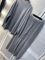 Костюми жіночі оптом