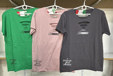 Футболки жіночі ПОЛУБАТАЛ оптом 