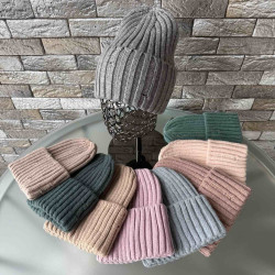 Шапки жіночі оптом