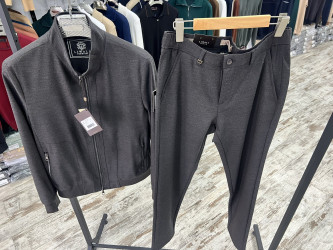 Костюми чоловічі оптом LIWALI