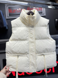 Жилетки жіночі оптом ---