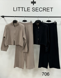 Костюми жіночі оптом Little Secret 