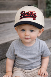 Кепки дитячі оптом