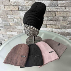 Шапки жіночі оптом 