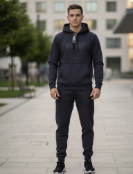 Спортивні костюми чоловічі на флісі оптом        