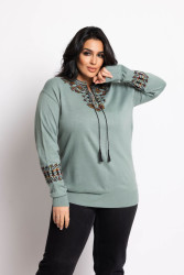 Джемперы вышитые женские БАТАЛ оптом 82047539 76-28