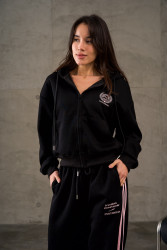 Спортивні костюми жіночі оптом