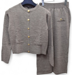 Костюми жіночі оптом 