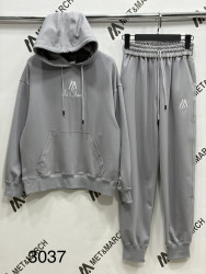 Спортивні костюми жіночі оптом