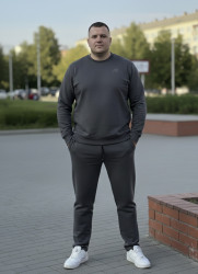 Спортивні костюми чоловічі БАТАЛ оптом