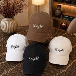 Кепки жіночі оптом