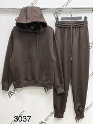 Спортивні костюми жіночі оптом