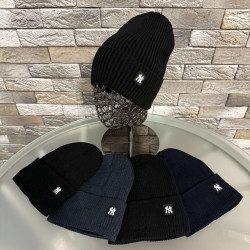 Шапки підліткові оптом