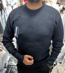 Светри чоловічі оптом