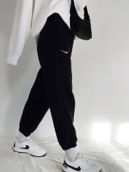 Спортивні штани жіночі на флісі (чорний) оптом