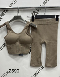 Спортивні костюми жіночі оптом