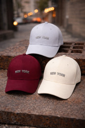 Кепки жіночі оптом